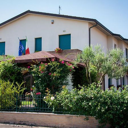 P&P Assisi Camere Bastia Umbra Zewnętrze zdjęcie